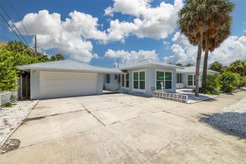 Villa ou maison à louer à Clearwater, Floride: 3 chambres, 196.21 m2 № 1363800 - photo 9