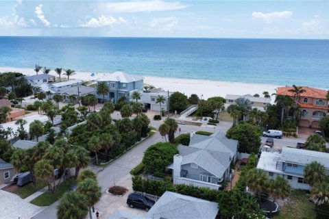 Villa ou maison à louer à Clearwater, Floride: 3 chambres, 196.21 m2 № 1363800 - photo 2