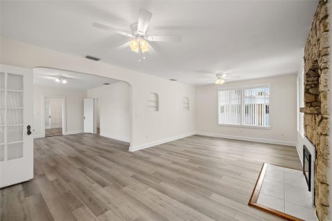 Villa ou maison à louer à Clearwater, Floride: 3 chambres, 196.21 m2 № 1363800 - photo 20