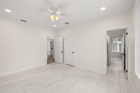 Villa ou maison à louer à Clearwater, Floride: 3 chambres, 196.21 m2 № 1363800 - photo 29