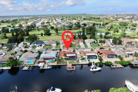 Casa en venta en Apollo Beach, Florida, 4 dormitorios, 179.3 m2 № 1363834 - foto 1