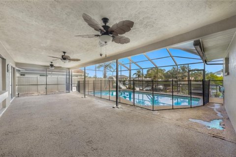 Casa en venta en Apollo Beach, Florida, 4 dormitorios, 179.3 m2 № 1363834 - foto 18