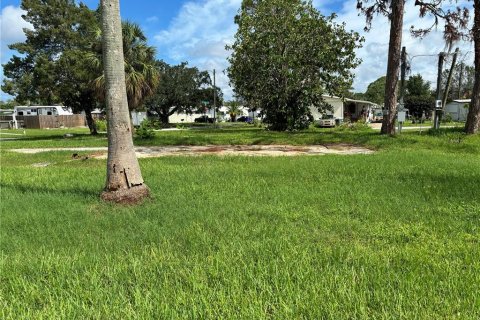 Terreno en venta en New Port Richey, Florida № 1363765 - foto 2