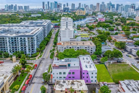 Propiedad comercial en venta en Miami, Florida № 1232433 - foto 15