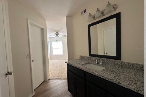 Condo in Longwood, Florida, 2 bedrooms  № 1368204 - photo 11