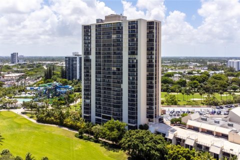 Copropriété à vendre à Aventura, Floride: 2 chambres, 105.72 m2 № 1291629 - photo 24