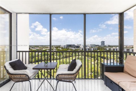 Condo in Aventura, Florida, 2 bedrooms  № 1291629 - photo 5