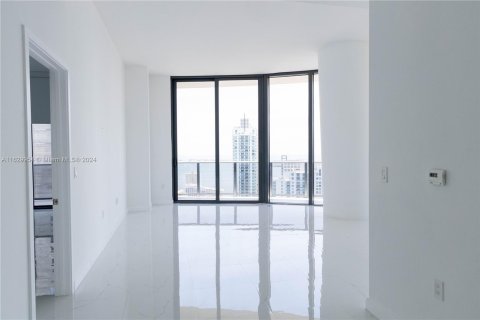 Condo in Miami, Florida, 2 bedrooms  № 1291628 - photo 14