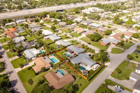 Villa ou maison à vendre à Palm Beach Gardens, Floride: 2 chambres, 114.92 m2 № 1098981 - photo 15