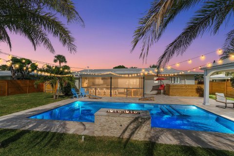 Villa ou maison à vendre à Palm Beach Gardens, Floride: 2 chambres, 114.92 m2 № 1098981 - photo 1