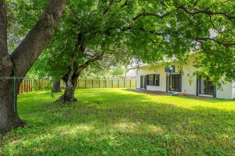 Villa ou maison à vendre à Davie, Floride: 3 chambres, 206.8 m2 № 1365792 - photo 27