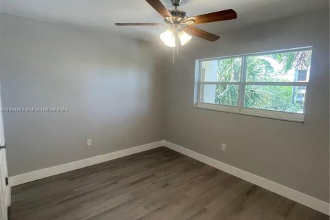 Copropriété à vendre à Sunrise, Floride: 2 chambres, 78.97 m2 № 1170624 - photo 5