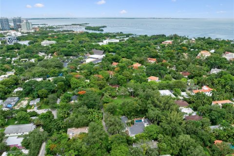 Terrain à vendre à Miami, Floride № 678160 - photo 6