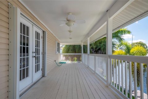 Villa ou maison à vendre à Punta Gorda, Floride: 3 chambres, 190.08 m2 № 793350 - photo 20