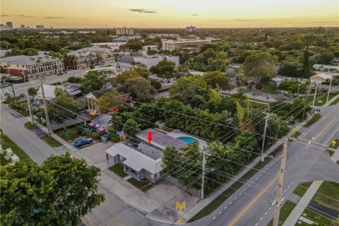 Купить коммерческую недвижимость в Уилтон-Мэнорс, Флорида № 1093195 - фото 12