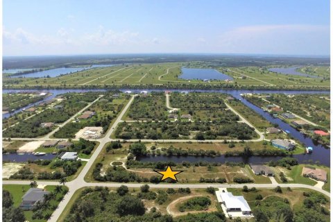 Купить земельный участок в Порт-Шарлотт, Флорида № 946870 - фото 6