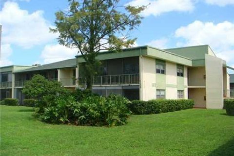 Condominio en venta en Coral Springs, Florida, 2 dormitorios, 100.8 m2 № 604455 - foto 17