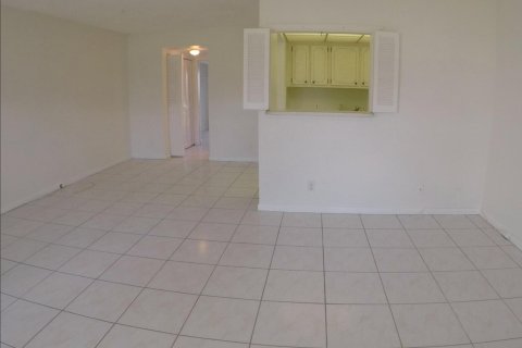 Condominio en venta en Boca Raton, Florida, 1 dormitorio, 66.89 m2 № 331133 - foto 17