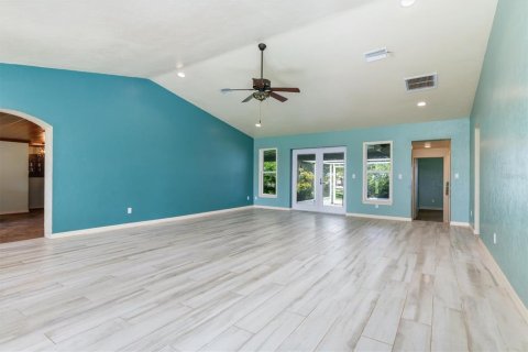 Villa ou maison à vendre à Punta Gorda, Floride: 3 chambres, 194.44 m2 № 1304629 - photo 6