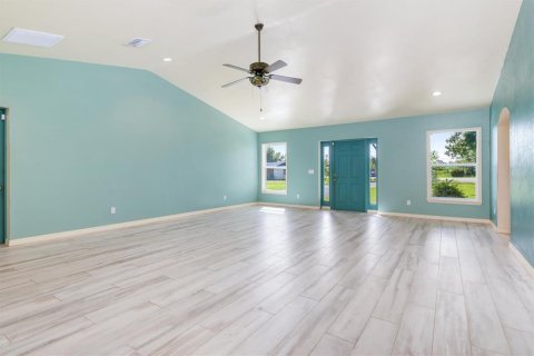 Villa ou maison à vendre à Punta Gorda, Floride: 3 chambres, 194.44 m2 № 1304629 - photo 7