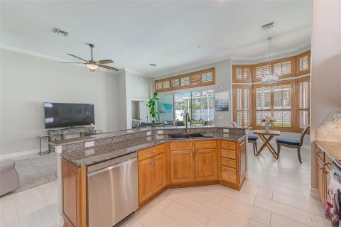 Villa ou maison à vendre à Tampa, Floride: 3 chambres, 186.64 m2 № 1401741 - photo 13