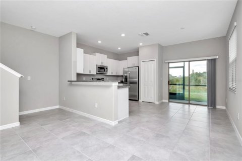 Adosado en venta en Wesley Chapel, Florida, 2 dormitorios, 143.16 m2 № 1400510 - foto 7