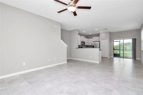 Adosado en venta en Wesley Chapel, Florida, 2 dormitorios, 143.16 m2 № 1400510 - foto 4