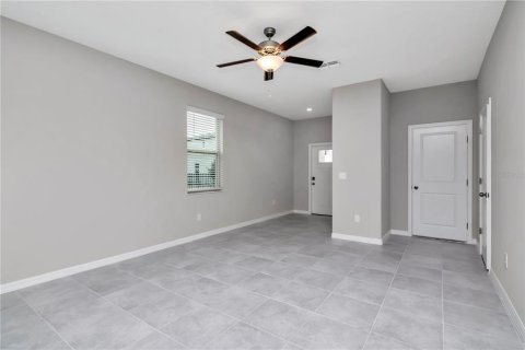 Adosado en venta en Wesley Chapel, Florida, 2 dormitorios, 143.16 m2 № 1400510 - foto 5