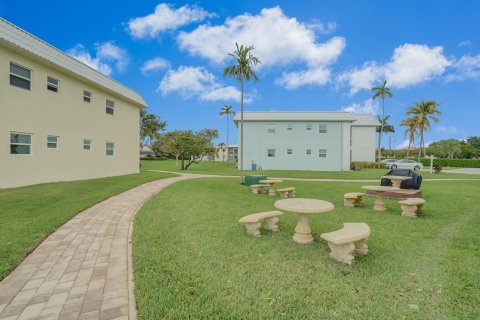 Copropriété à vendre à Boca Raton, Floride: 2 chambres, 88.72 m2 № 1100682 - photo 1