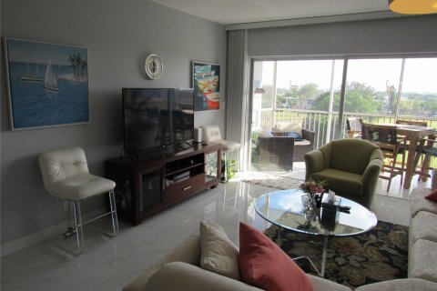 Condominio en venta en Pompano Beach, Florida, 1 dormitorio, 89.19 m2 № 870785 - foto 21