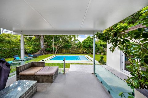 Casa en venta en Miami, Florida, 4 dormitorios, 143.07 m2 № 1384215 - foto 4