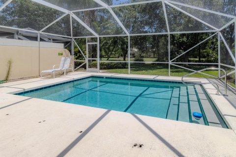 House in Hobe Sound, Florida 2 bedrooms, 141.77 sq.m. № 1175327 - photo 4