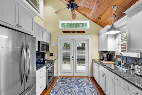 Casa en venta en Key West, Florida, 2 dormitorios, 97.83 m2 № 1101677 - foto 11
