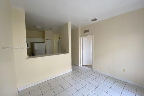 Condominio en venta en Homestead, Florida, 3 dormitorios, 98.48 m2 № 1128712 - foto 12