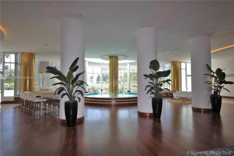 Condominio en alquiler en Miami Beach, Florida, 1 dormitorio, 81.75 m2 № 7052 - foto 4