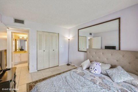 Condominio en venta en Coconut Creek, Florida, 2 dormitorios, 96.62 m2 № 764305 - foto 5