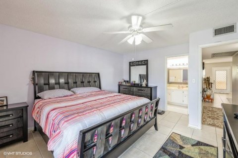 Купить кондоминиум в Коконат Крик, Флорида 2 спальни, 96.62м2, № 764305 - фото 8