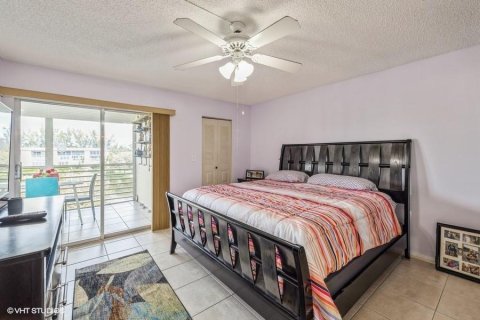 Condominio en venta en Coconut Creek, Florida, 2 dormitorios, 96.62 m2 № 764305 - foto 9