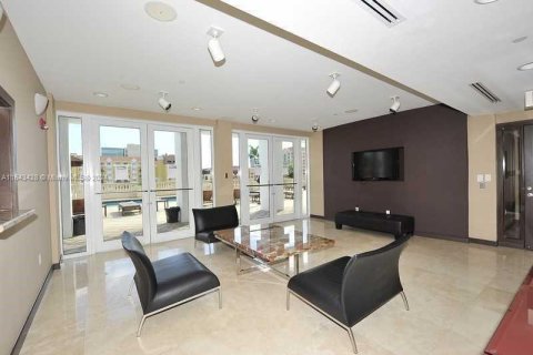 Copropriété à vendre à Coral Gables, Floride: 2 chambres, 105.82 m2 № 1327867 - photo 26