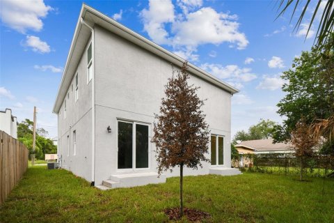 Immobilier commercial à vendre à Tampa, Floride: 278.71 m2 № 1370199 - photo 30