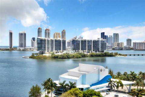 Condominio en venta en Aventura, Florida, 3 dormitorios, 159.79 m2 № 1147275 - foto 14