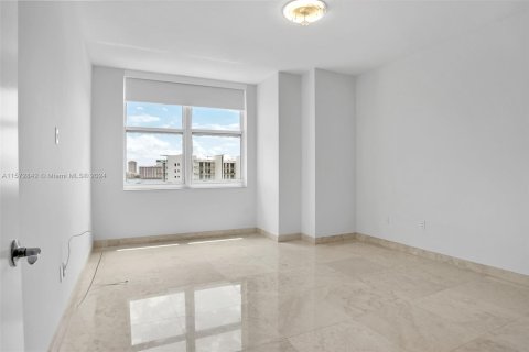 Copropriété à vendre à Aventura, Floride: 3 chambres, 159.79 m2 № 1147275 - photo 17