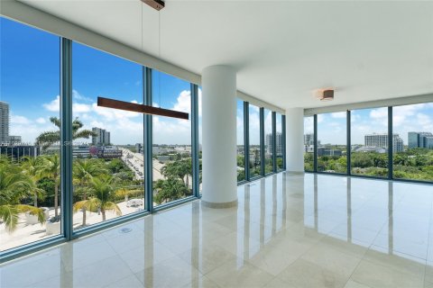 Copropriété à vendre à Miami, Floride: 2 chambres, 134.62 m2 № 1288912 - photo 2