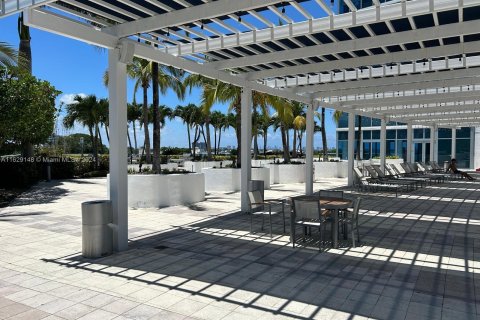 Copropriété à vendre à Miami, Floride: 2 chambres, 134.62 m2 № 1288912 - photo 20