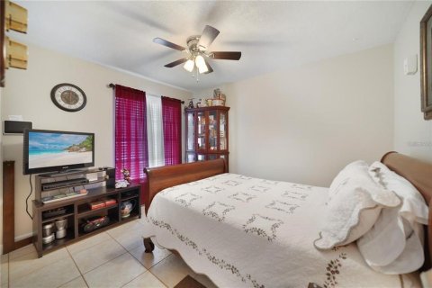 Villa ou maison à vendre à Kissimmee, Floride: 2 chambres, 109.25 m2 № 1265722 - photo 22