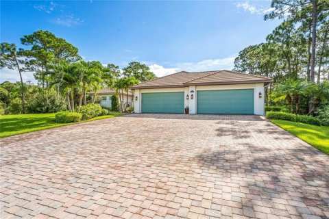 Villa ou maison à vendre à Vero Beach, Floride: 4 chambres, 394.83 m2 № 1373240 - photo 2