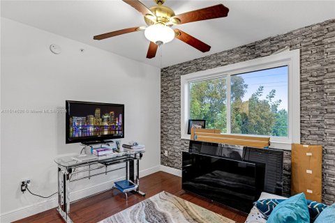 Condominio en venta en Homestead, Florida, 3 dormitorios, 104.89 m2 № 949445 - foto 5
