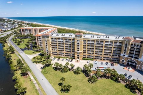 Condominio en venta en Palm Coast, Florida, 3 dormitorios, 152.36 m2 № 1392440 - foto 3