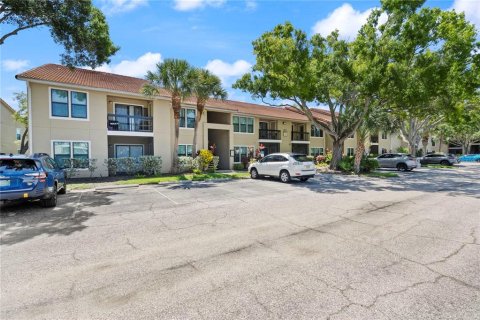 Copropriété à vendre à Sarasota, Floride: 2 chambres, 90.3 m2 № 1249800 - photo 1