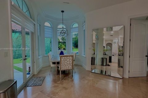 Villa ou maison à vendre à Miami, Floride: 4 chambres, 449 m2 № 1324522 - photo 13